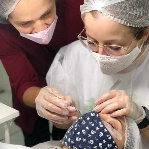 CURSO PRESENCIAL - MASTER EM CÍLIOS